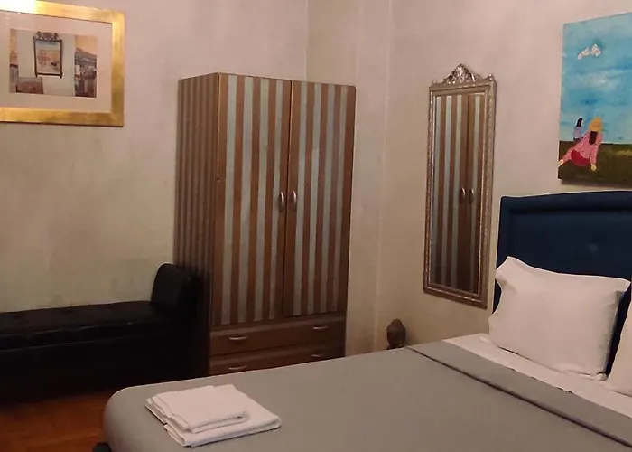 דירה Elegant Luminous Downtown סלוניקי